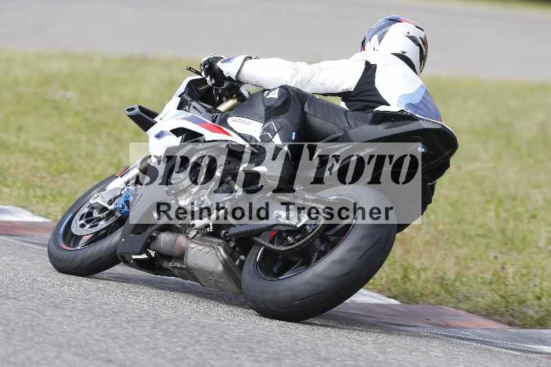 /14 25.04.2024 TZ Motorsport Training ADR/Gruppe rot/19